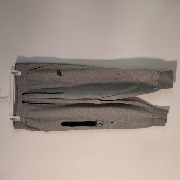 Nike Tech Fleece Hoodie and Joggers Set Sportswear - Picture 2 of 8